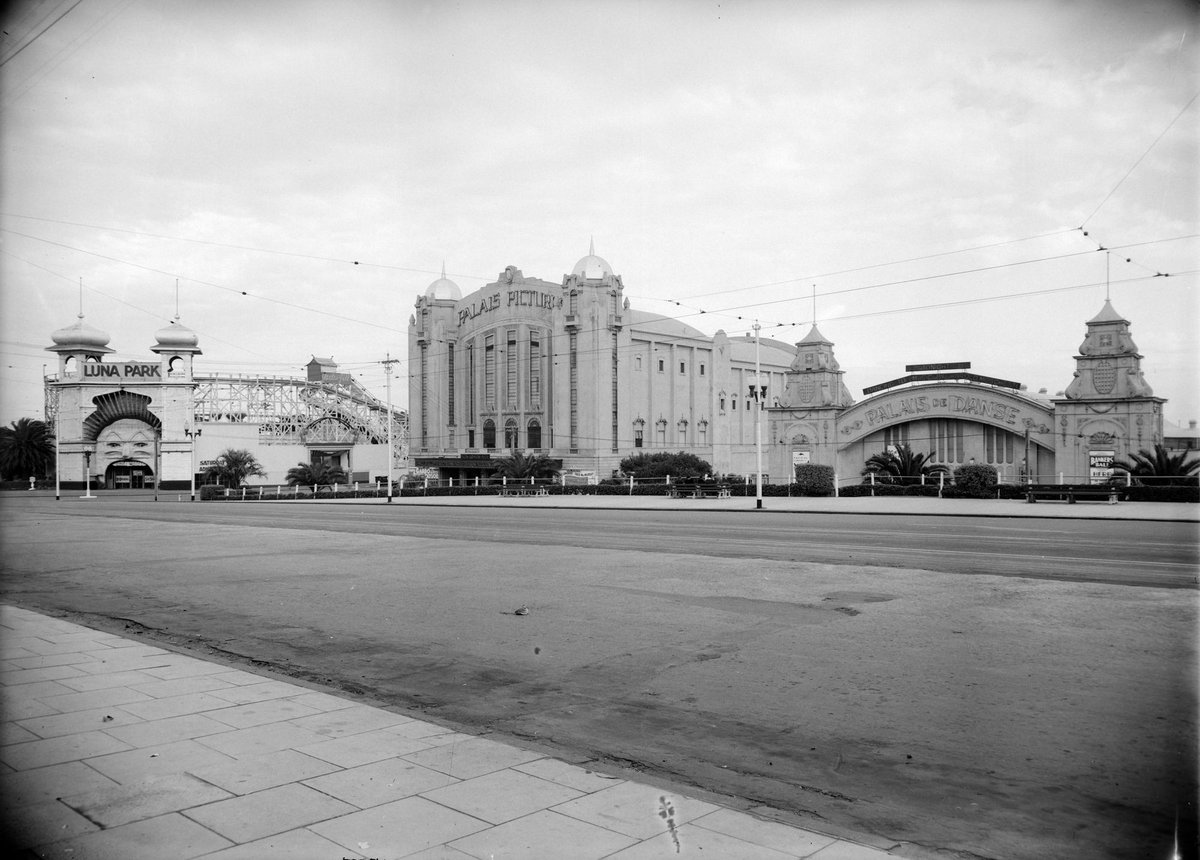 St. Kilda, Victoria, St Kilda (1935–45)