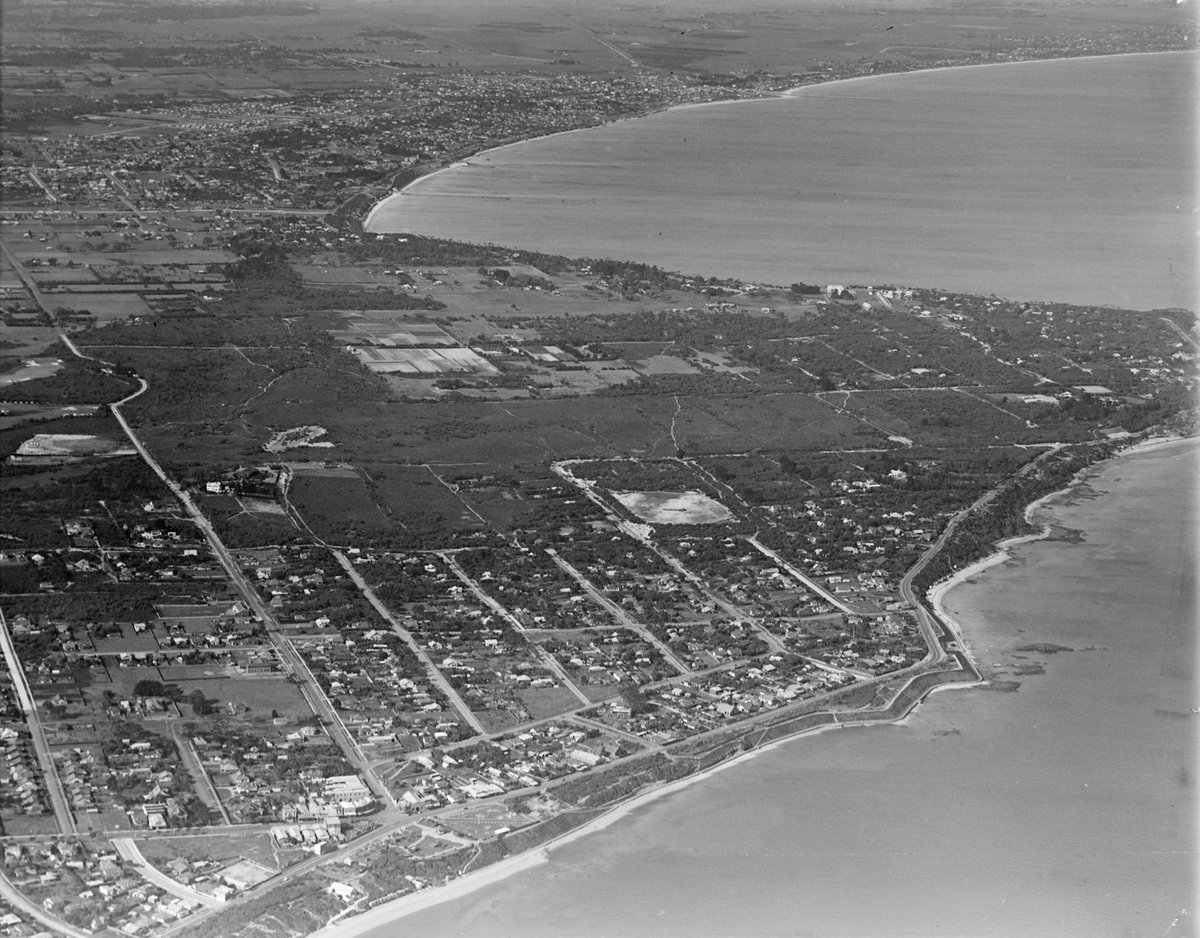 Black Rock and Beaumaris area including golf courses and coastline (c. 1938)