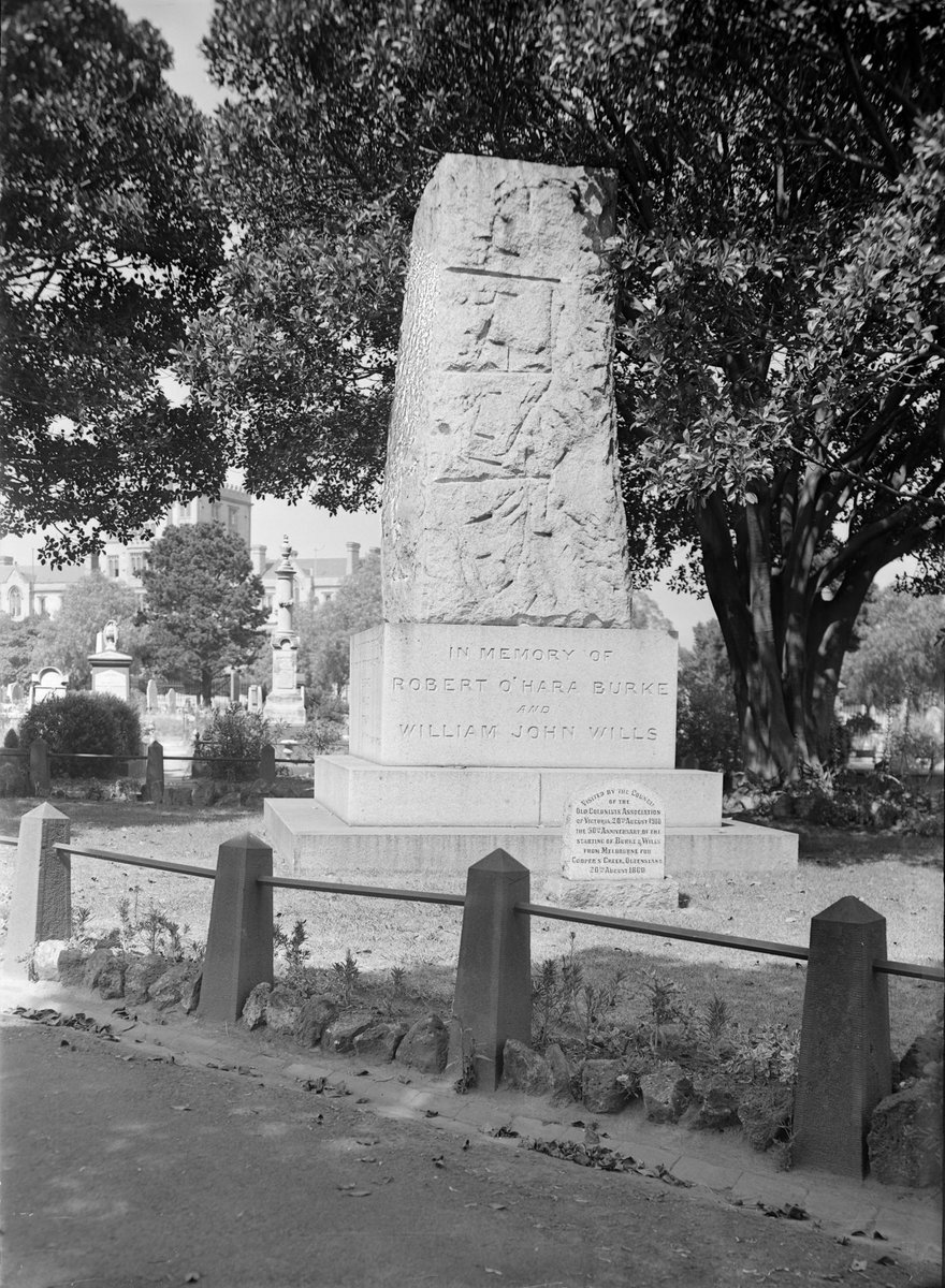 Burke, Wills, Gray and King Grave, Melbourne General Cemetery, Carlton (1945–54)