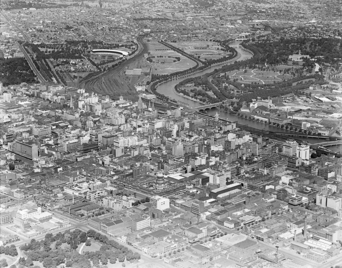 Melbourne with Botanic Gardens u.r, Melbourne City (1938)