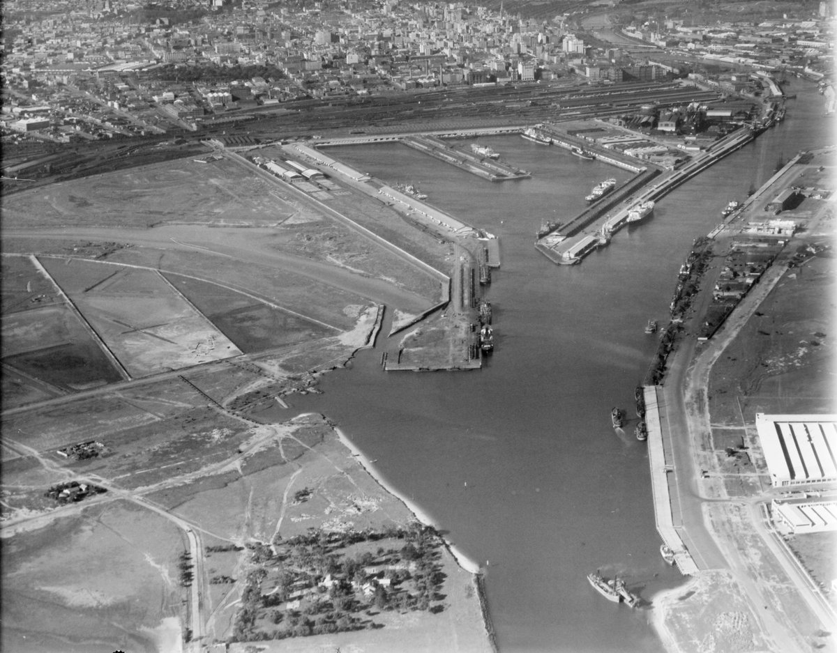 Victoria Docks, Port of Melbourne (1939)