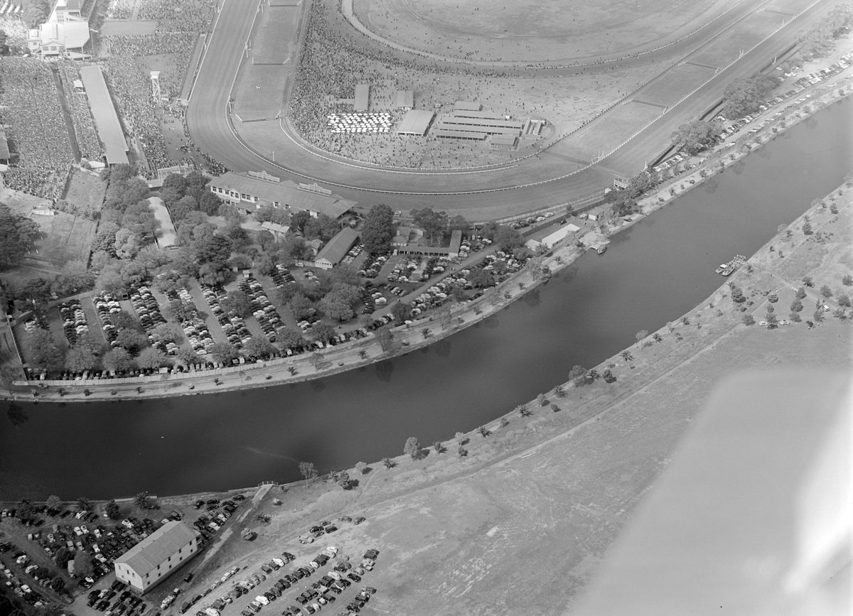 Melb i.e. Melbourne Cup, Flemington (1948)
