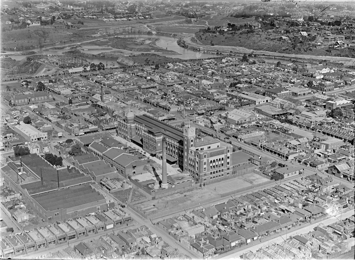 Bryant & May factory in Church Street, Richmond, with Yarra River in background (1930–45)