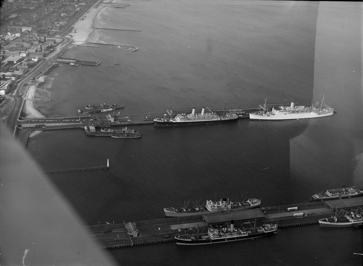 Strathaird Pt Melb [i.e. Port Melbourne] (1948)