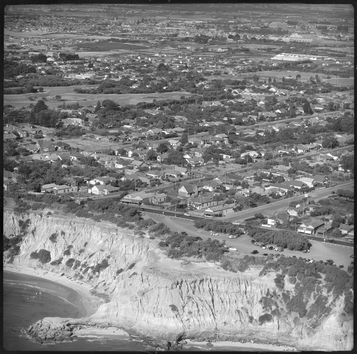 Beach Road, Beaumaris, [Vic.] (1950)