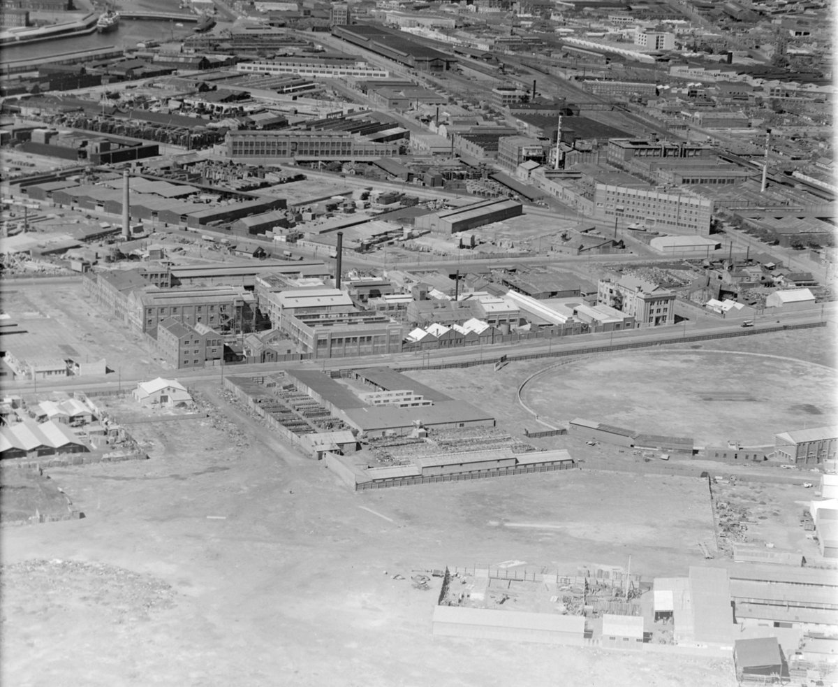 Lever & Kitchen factory at Port Melbourne (1939)