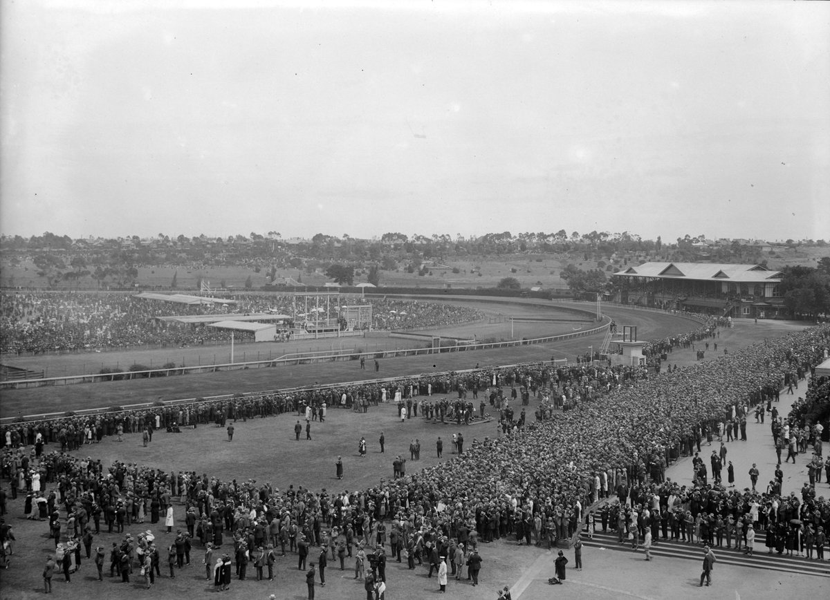 Flemington Racecourse (1945–54)