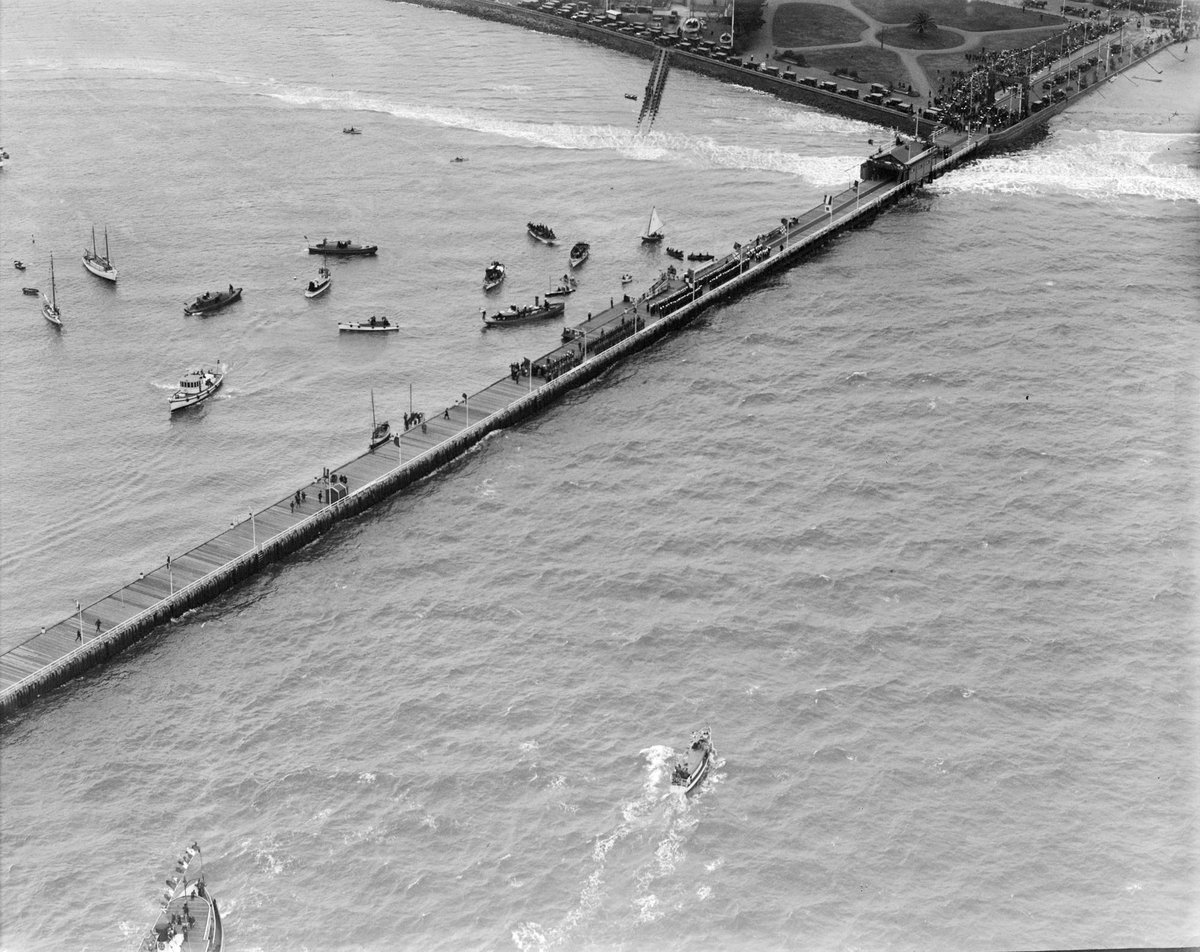 Arrival of the Duke of York to St. Kilda, Vic, St Kilda (1927)