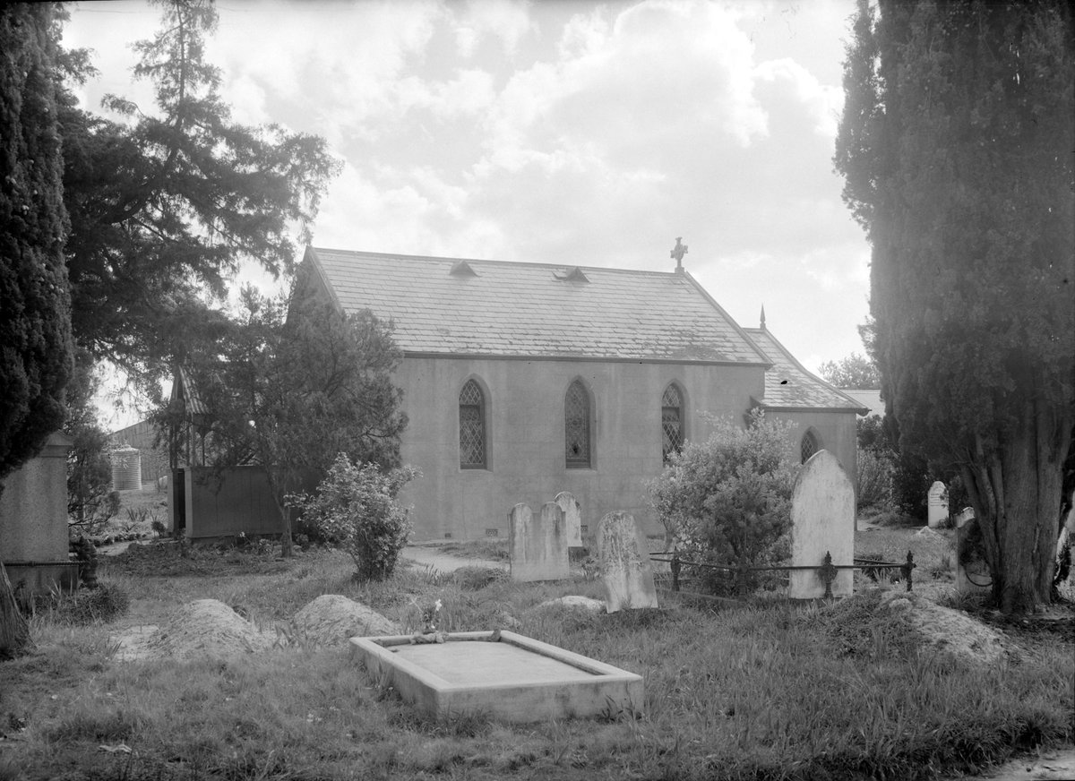 St. Helena, Greensborough (1945–54)