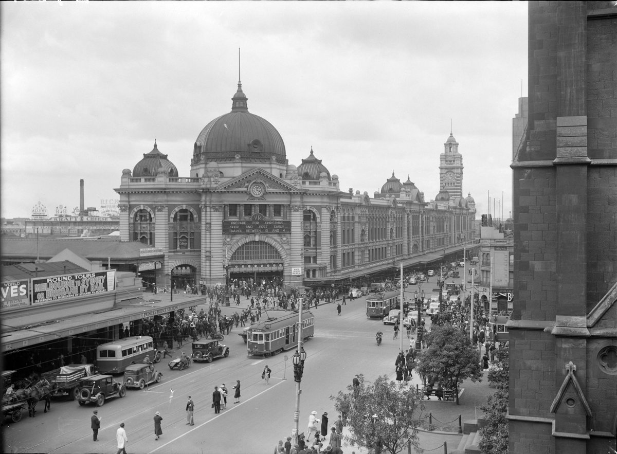 Flinders Street Station, Melbourne City (1945–54)