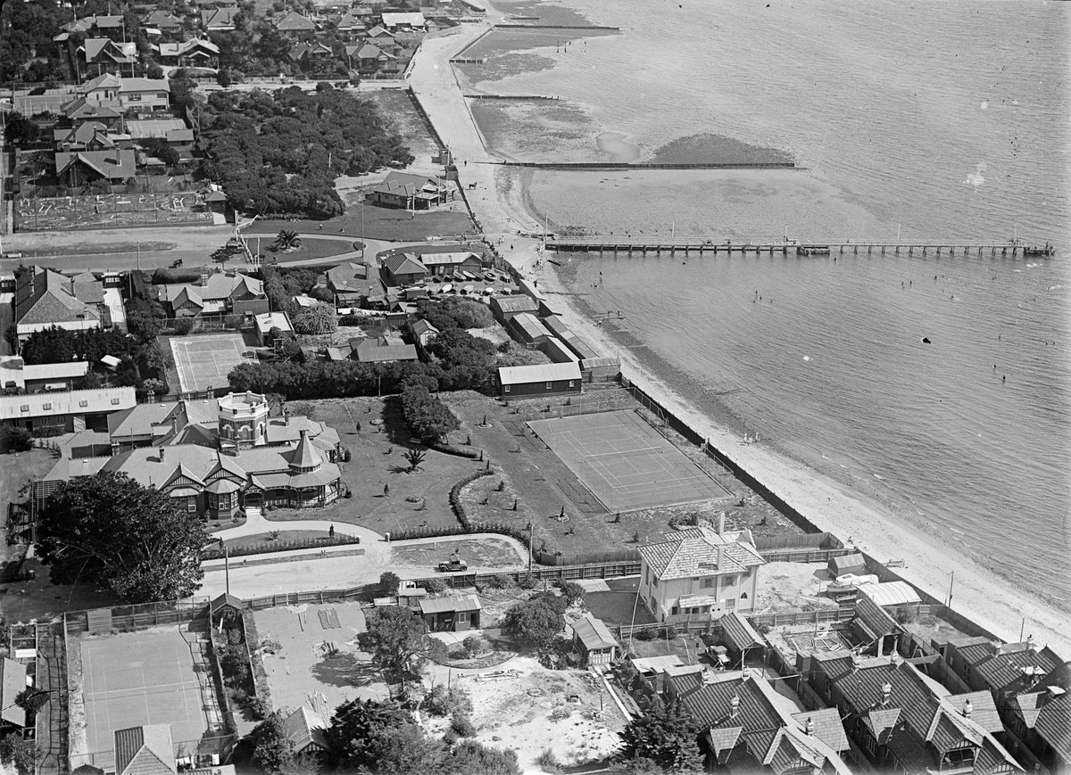 "Foilacleugh", Brighton, Victoria (1932)