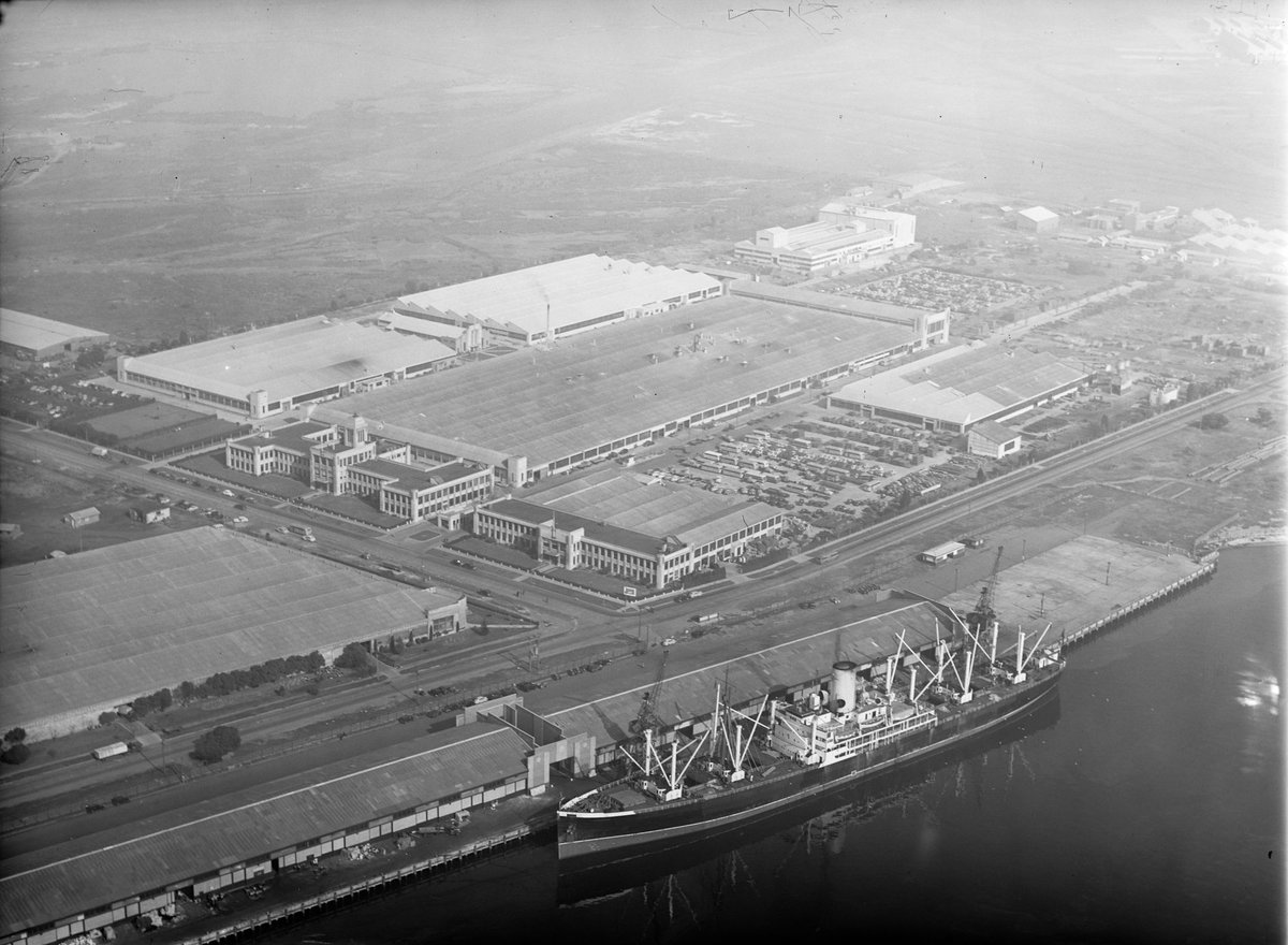 General Motors Holden factory at Port Melbourne (1948)