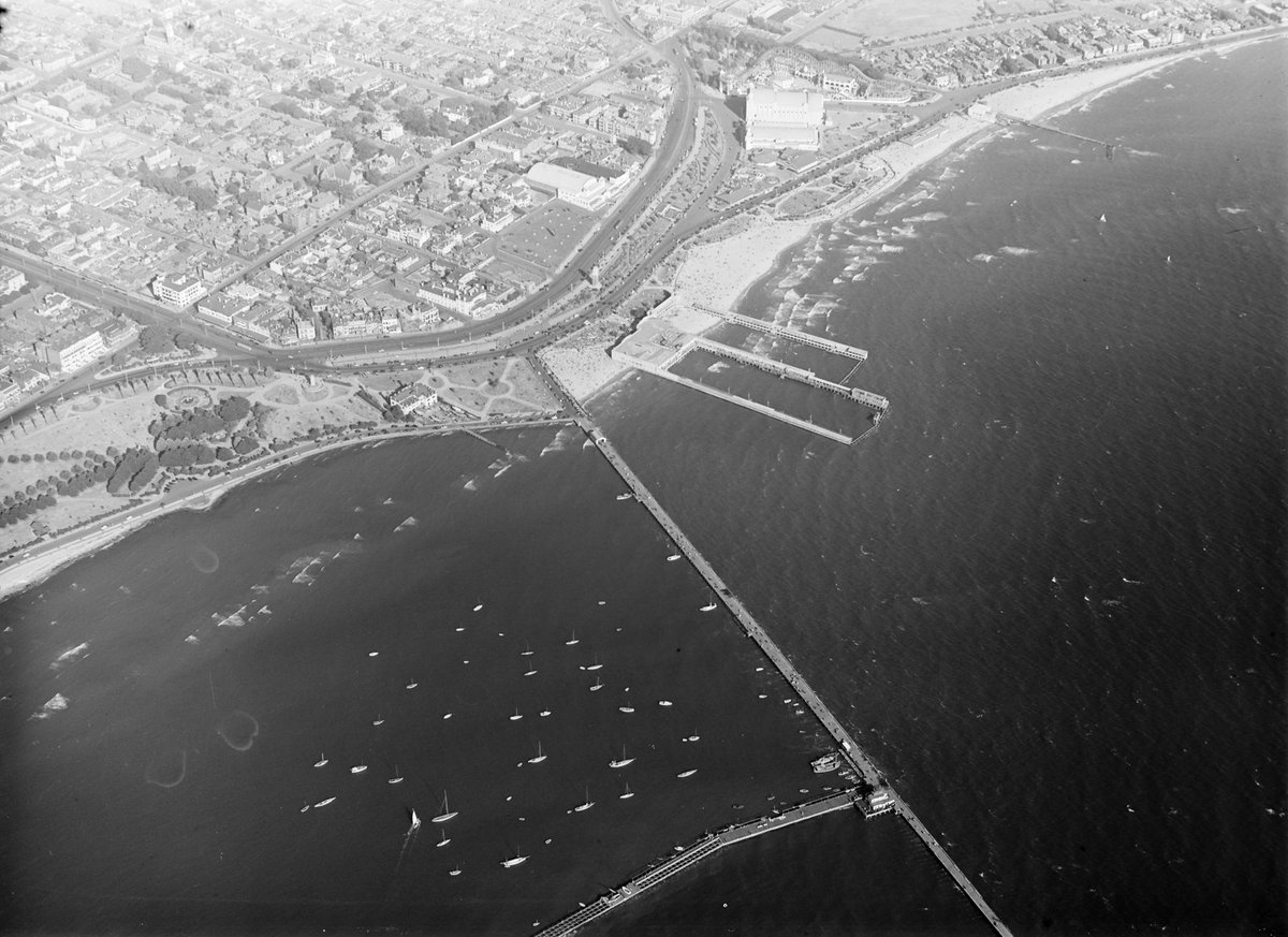 St Kilda Melb [i.e. Melbourne] (1945)