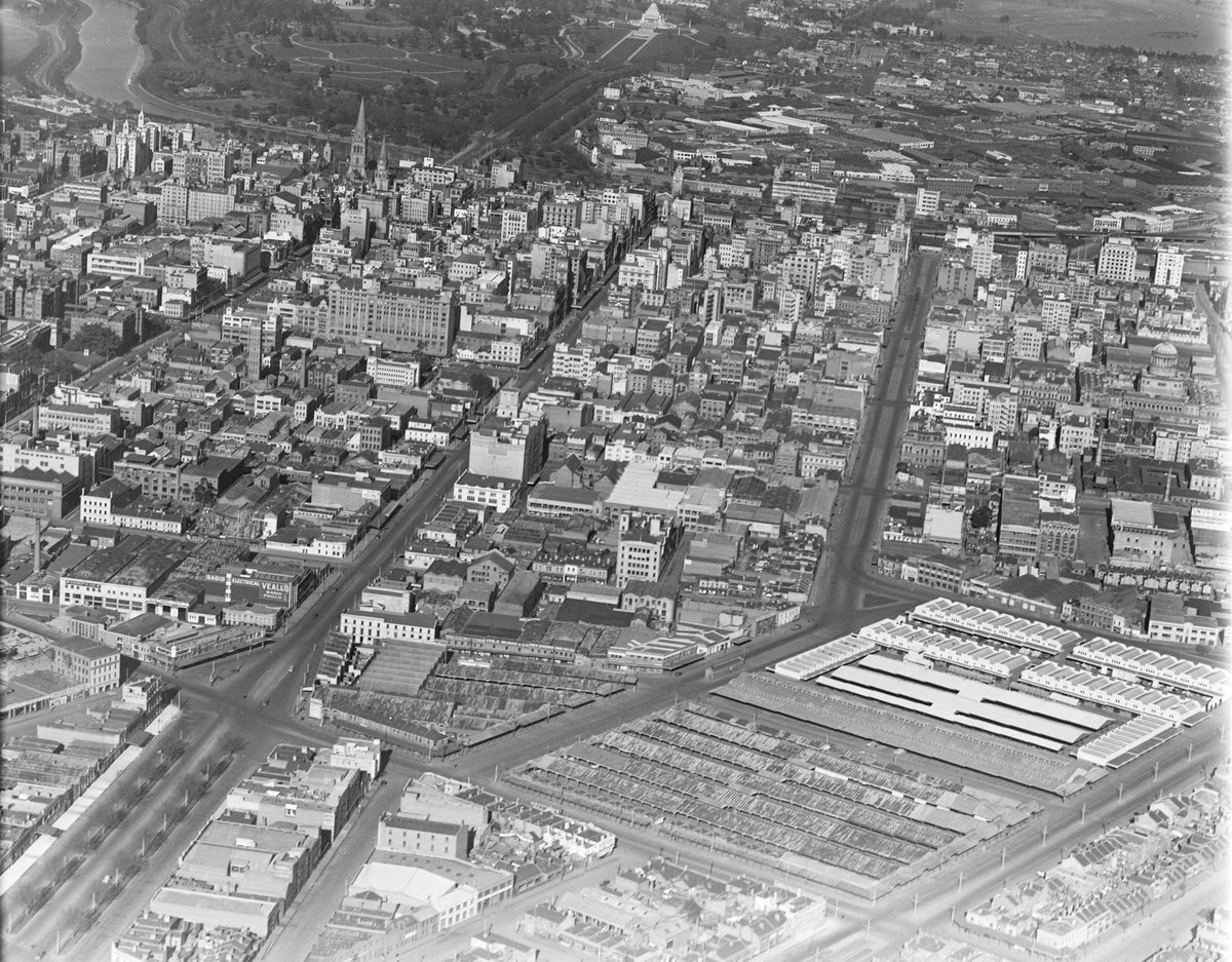 Melbourne looking south east (1938)