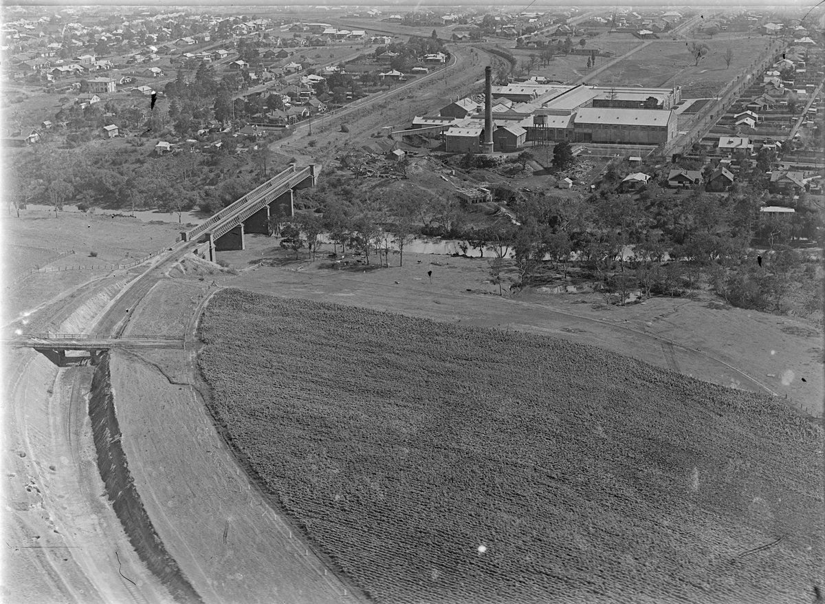 Australian Paper Manufacturing mill (APM) at Fairfield (1942–48)