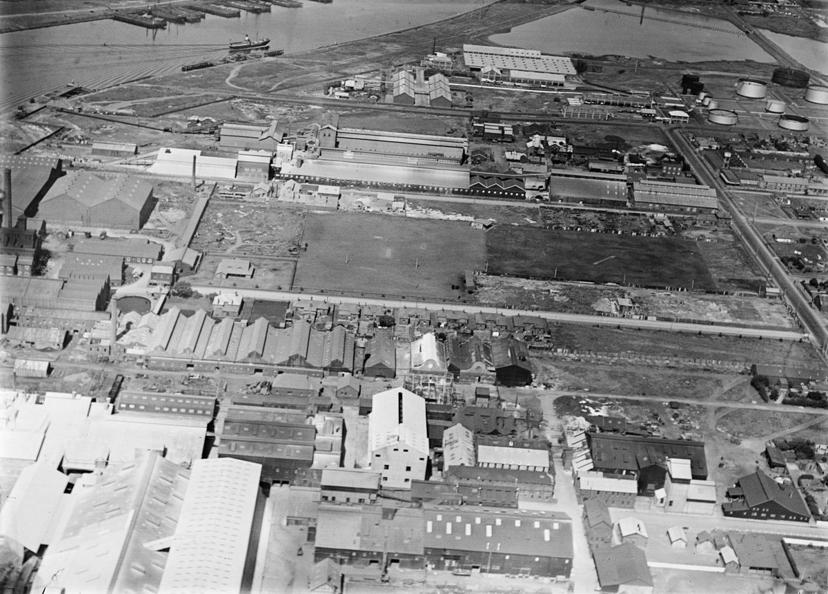 Factory area, Yarraville, Victoria (1940s)