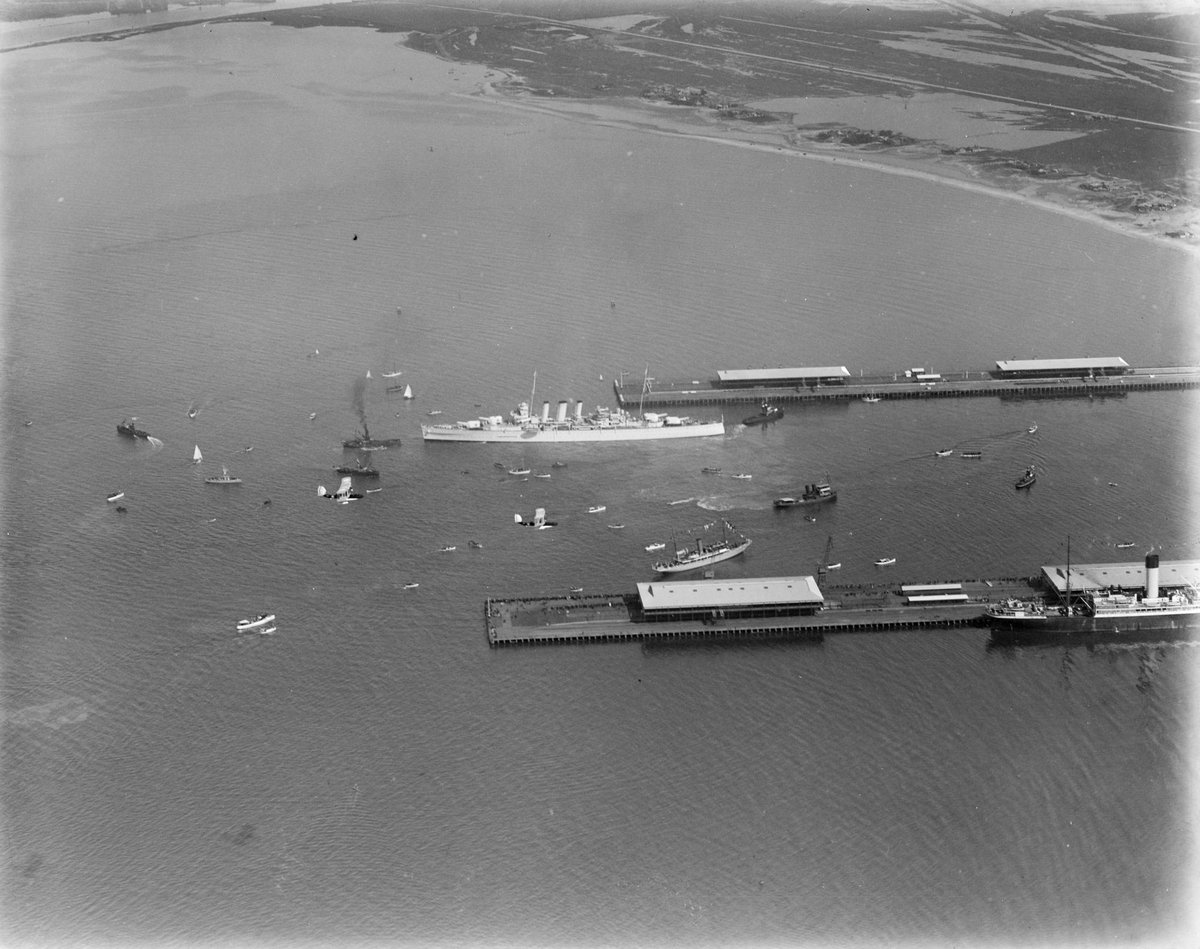 Arrival to Port Melbourne of Henry, Duke of Gloucester, for Centenary Celebrations (1934)