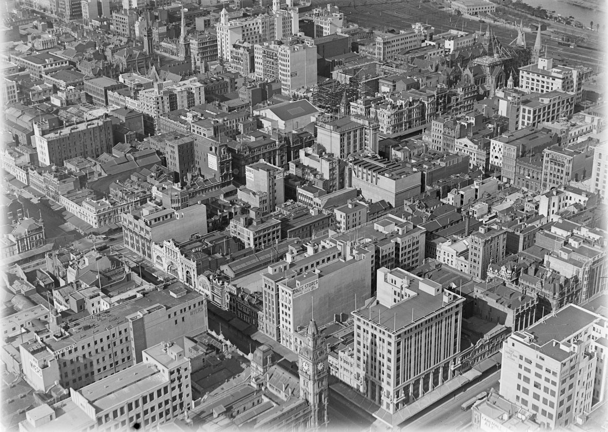Melbourne from corner of Bourke and Elizabeth Streets, showing London Stores building, Melbourne City (1925–29)