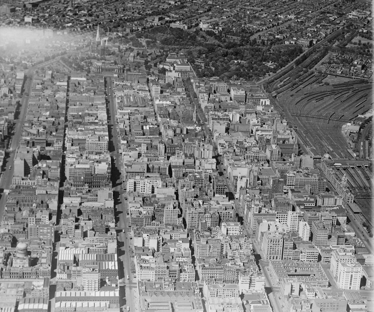 Melbourne looking east (c. 1938)