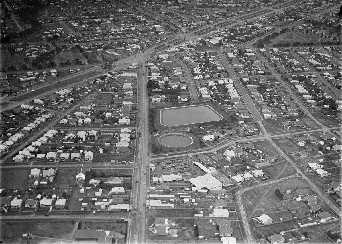 Intersection of Mount Alexander Road and Keilor Roads, North Essendon (1924–39)