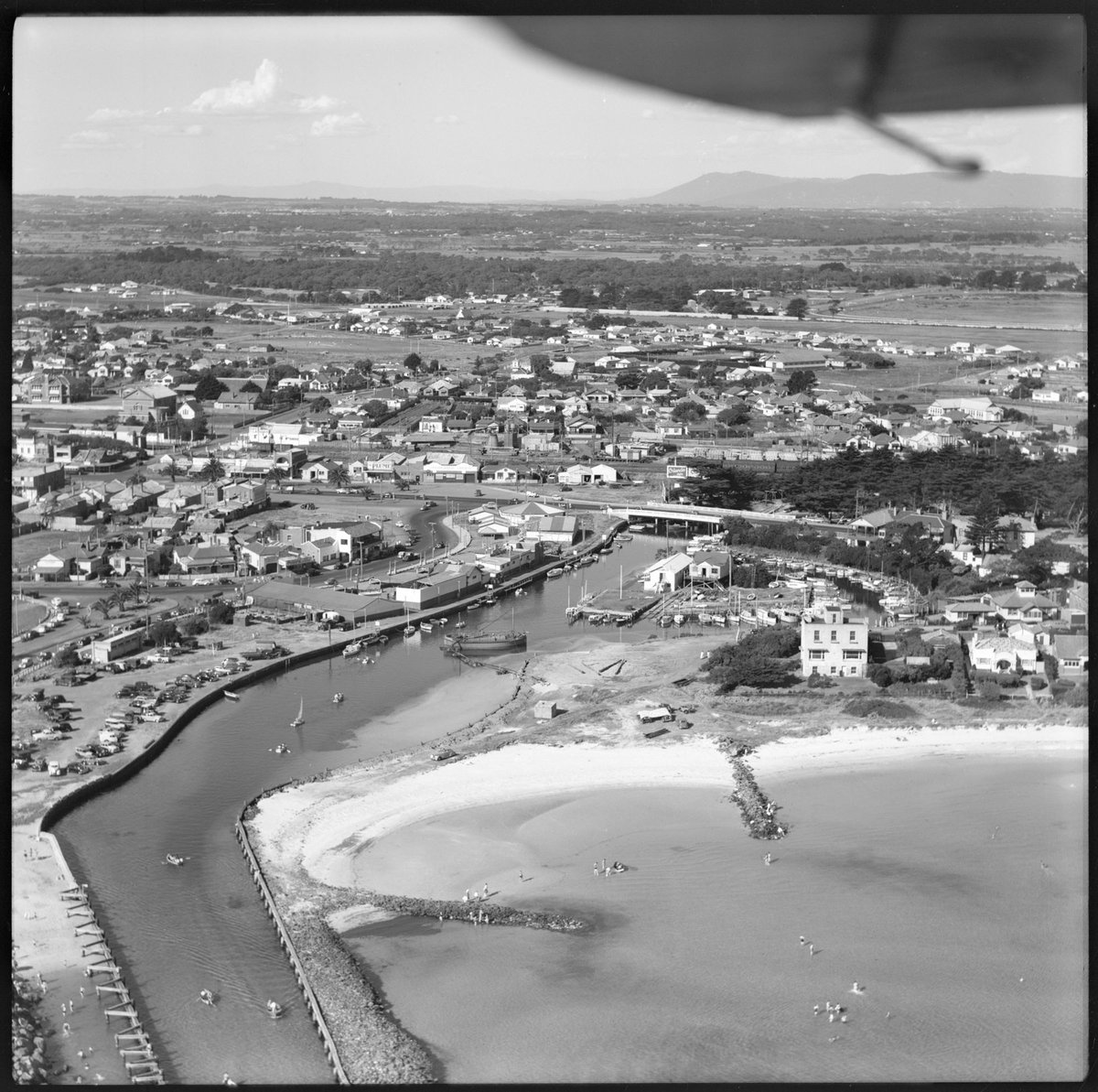 Mordialloc, Vic (1950–53)