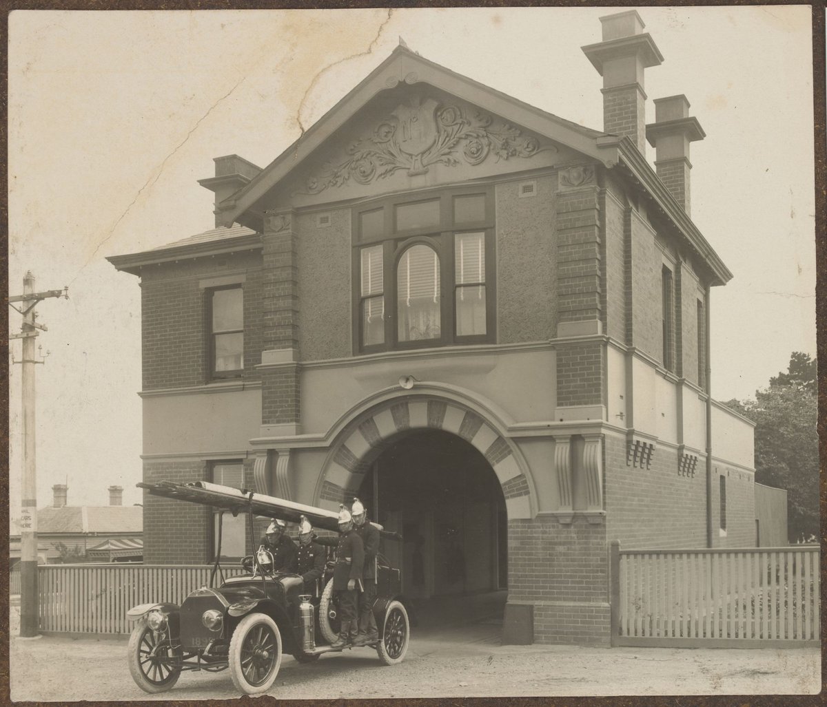 Eight images relating to the Metropolitan Fire Brigade, Melbourne (1900–26)