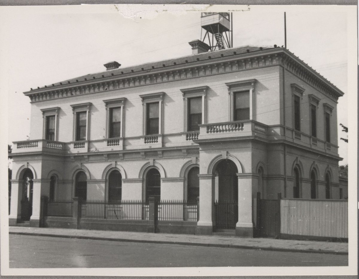 Customs House, Wilson [Nelson?] Place, Williamstown, [Vic.], Melbourne City (c. 1949)