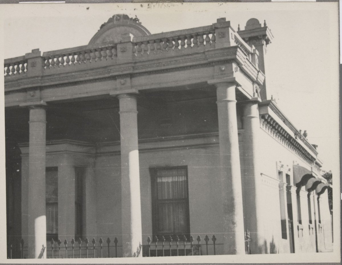 House at corner of Moffat and Affleck Streets, South Yarra, Vic (1946–52)