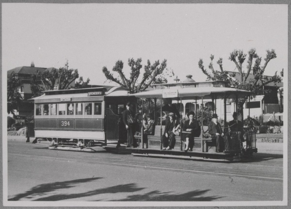 The passing of the Melbourne Cable Tramways (1940)