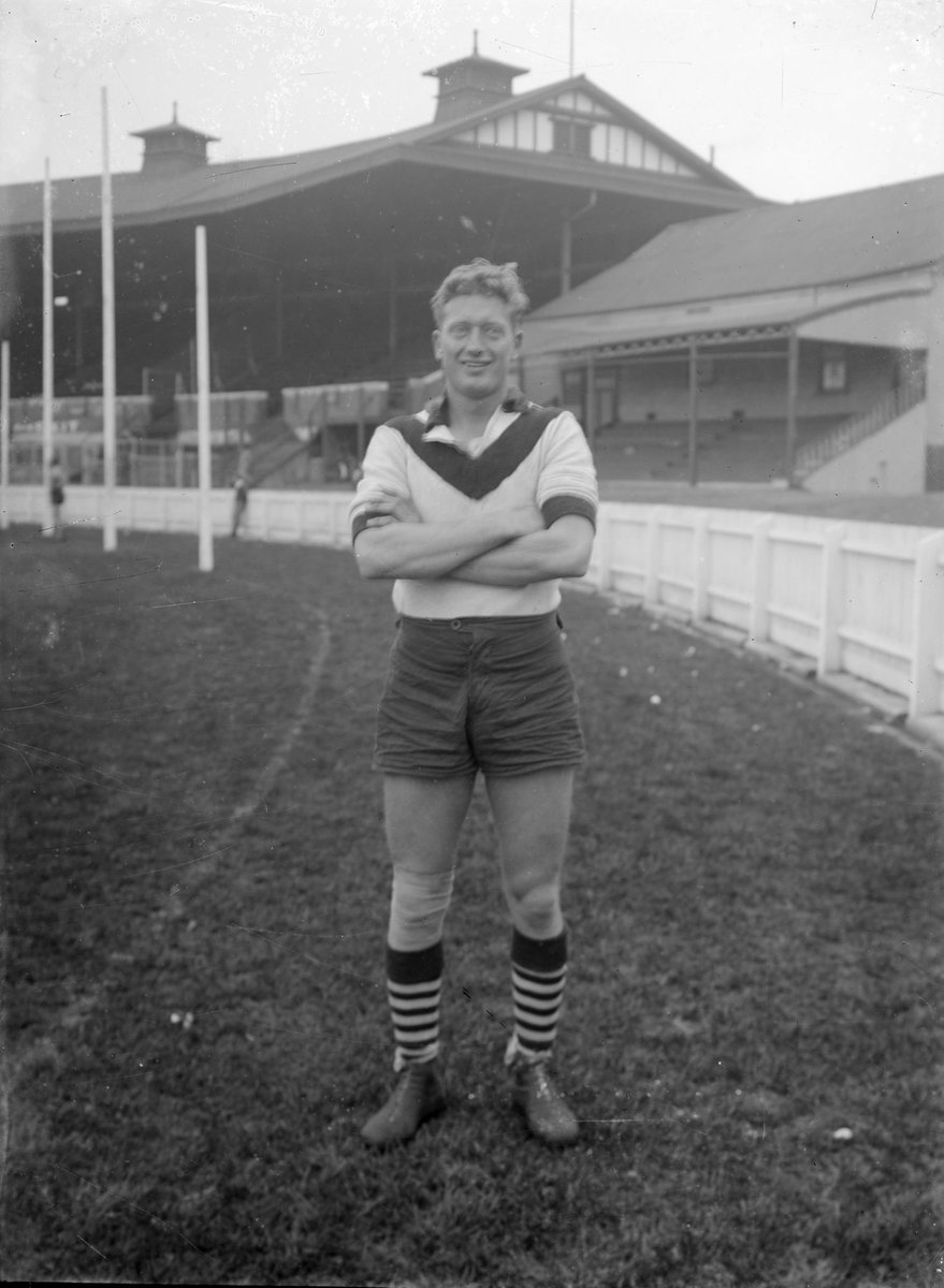[South Melbourne football player Arthur Fox Jr.] (1948–50)