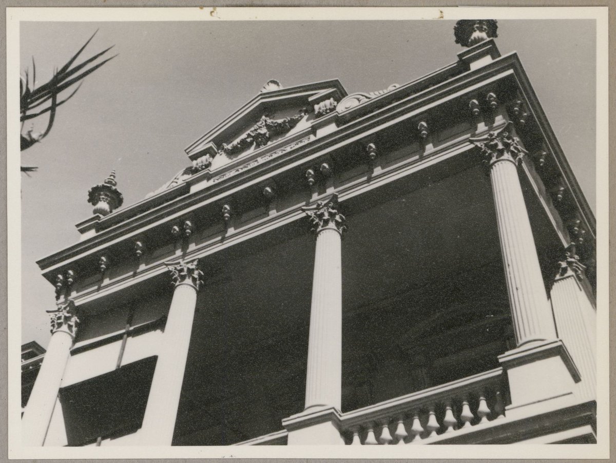 Rochester Terrace, St. Vincent's Place, South Melb (Albert Park), Vic (1949)
