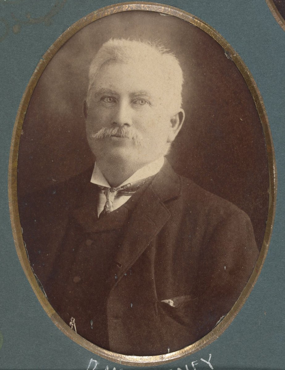 Windsor Cabmen's Shelter presented to Mr. John Dunham (1904)