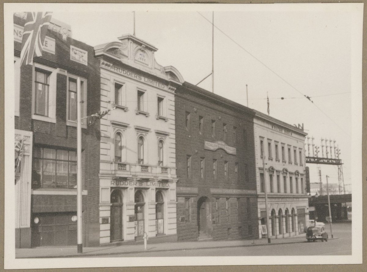 Buildings in Market Street, near corner of Flinders Street, Melbourne, Vic, Melbourne City (1953)