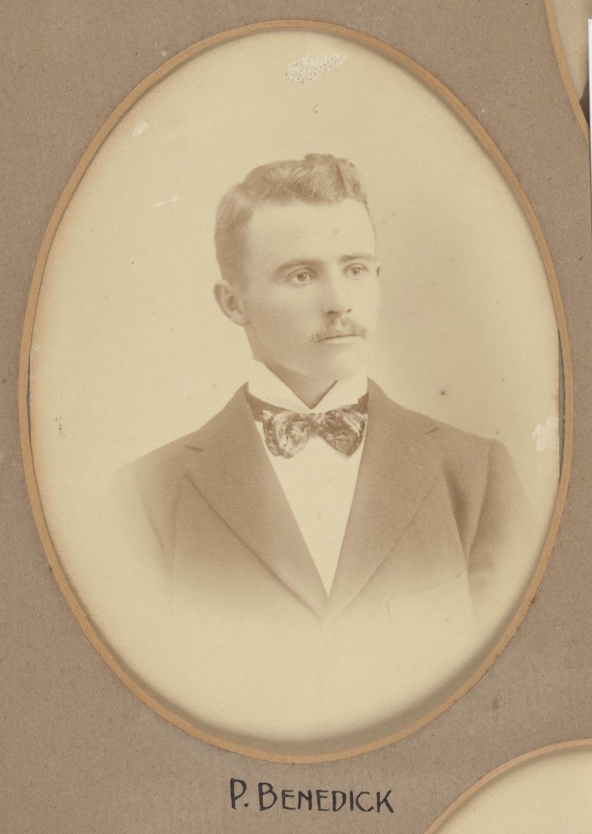 Presented to W. H. Gardner, Treasurer of the Melbourne and Suburban Bread Carters Association 1897-'98 (1895–1901)