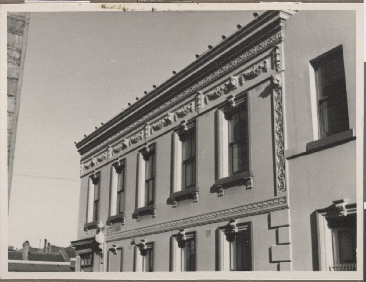 Hotel on the corner of Rathdowne and University Streets, Carlton, Vic (c. 1949)