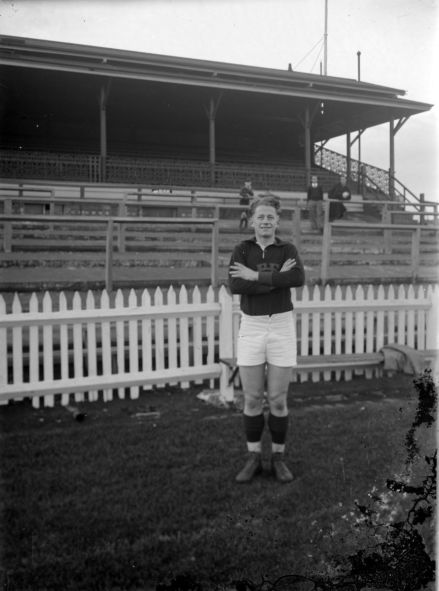 Fitzroy football player Noel Jarvis, Brunswick Street oval (1945–49)