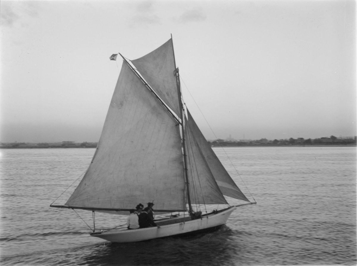 Yacht at St Kilda (1899)