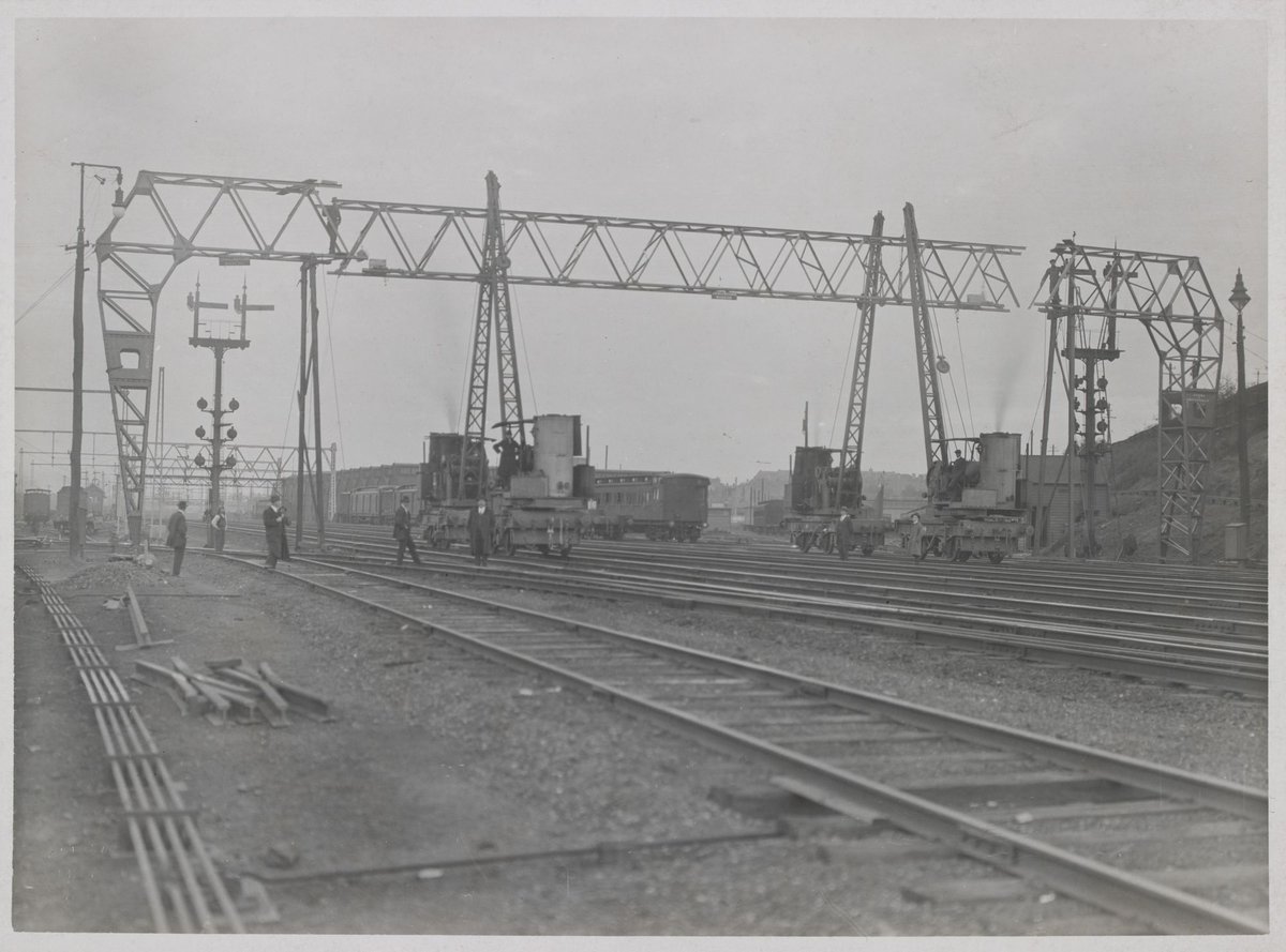 Spencer Street Station yard, Melbourne City (1917)