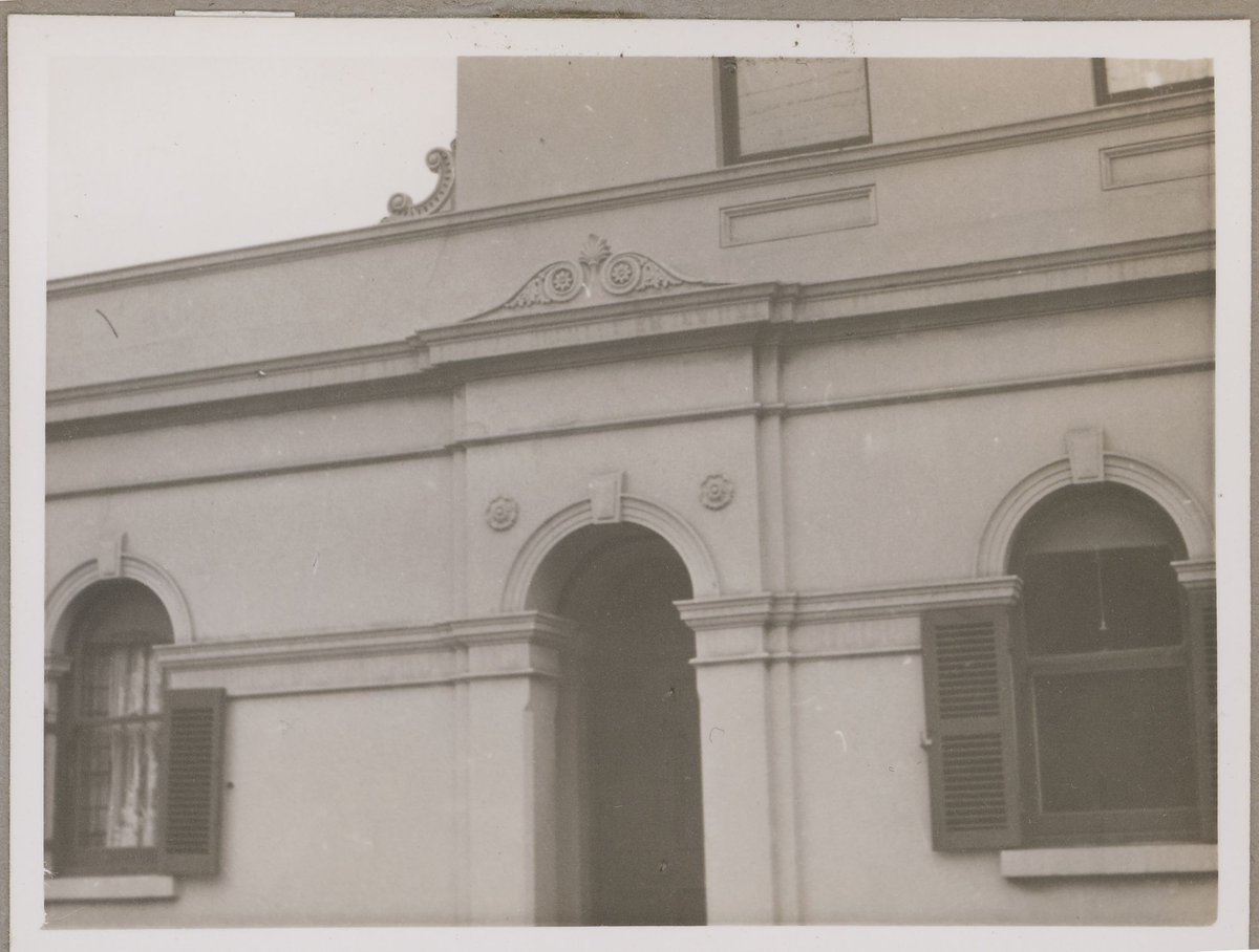 Commercial Bank of Sydney, Armadale - door to Kooyong Road, [Vic.] (c. 1950)