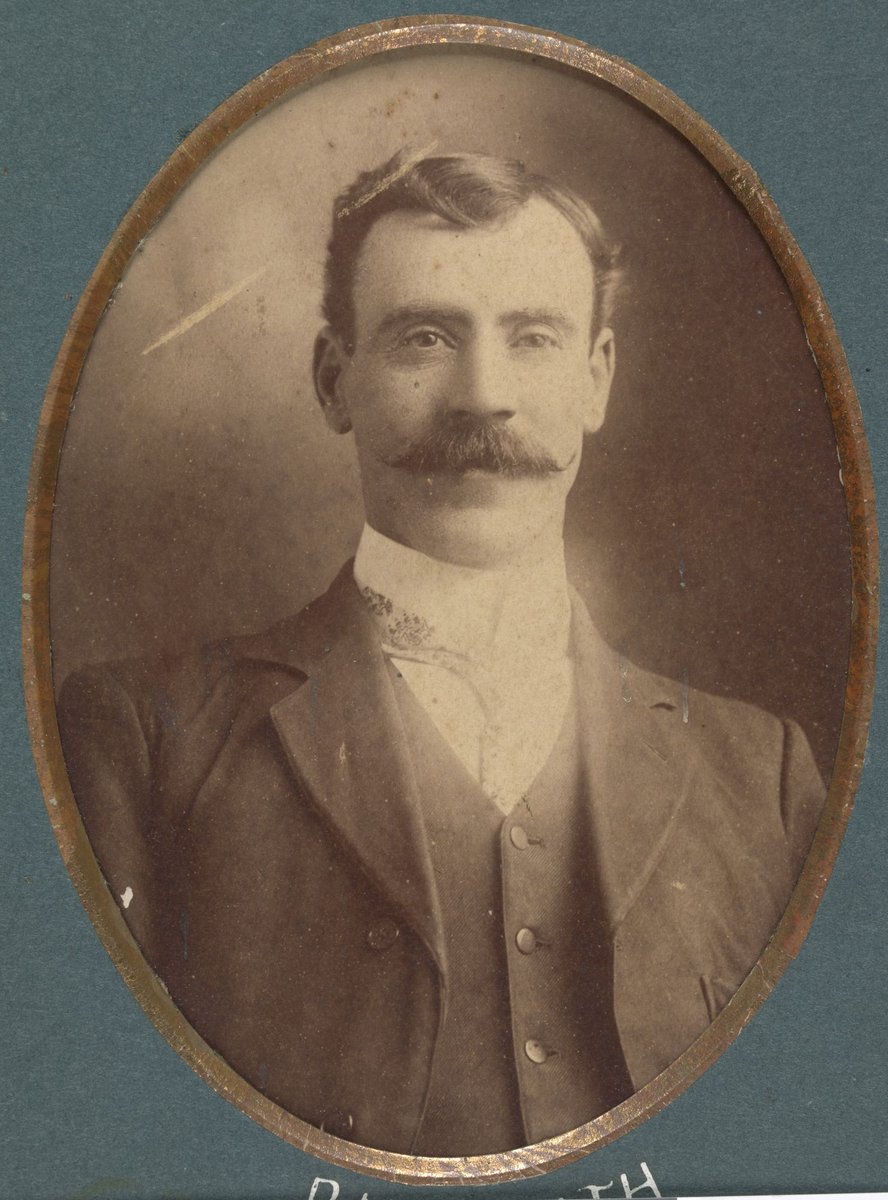 Windsor Cabmen's Shelter presented to Mr. John Dunham (1904)