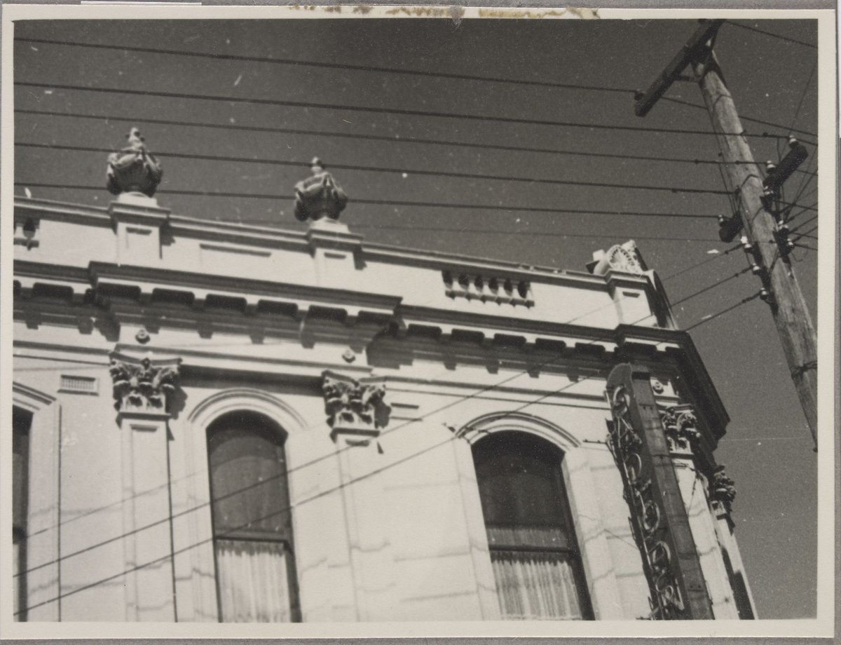 Bush Inn, cnr. of Malvern and Williams Roads, Prahran, Vic (c. 1949)