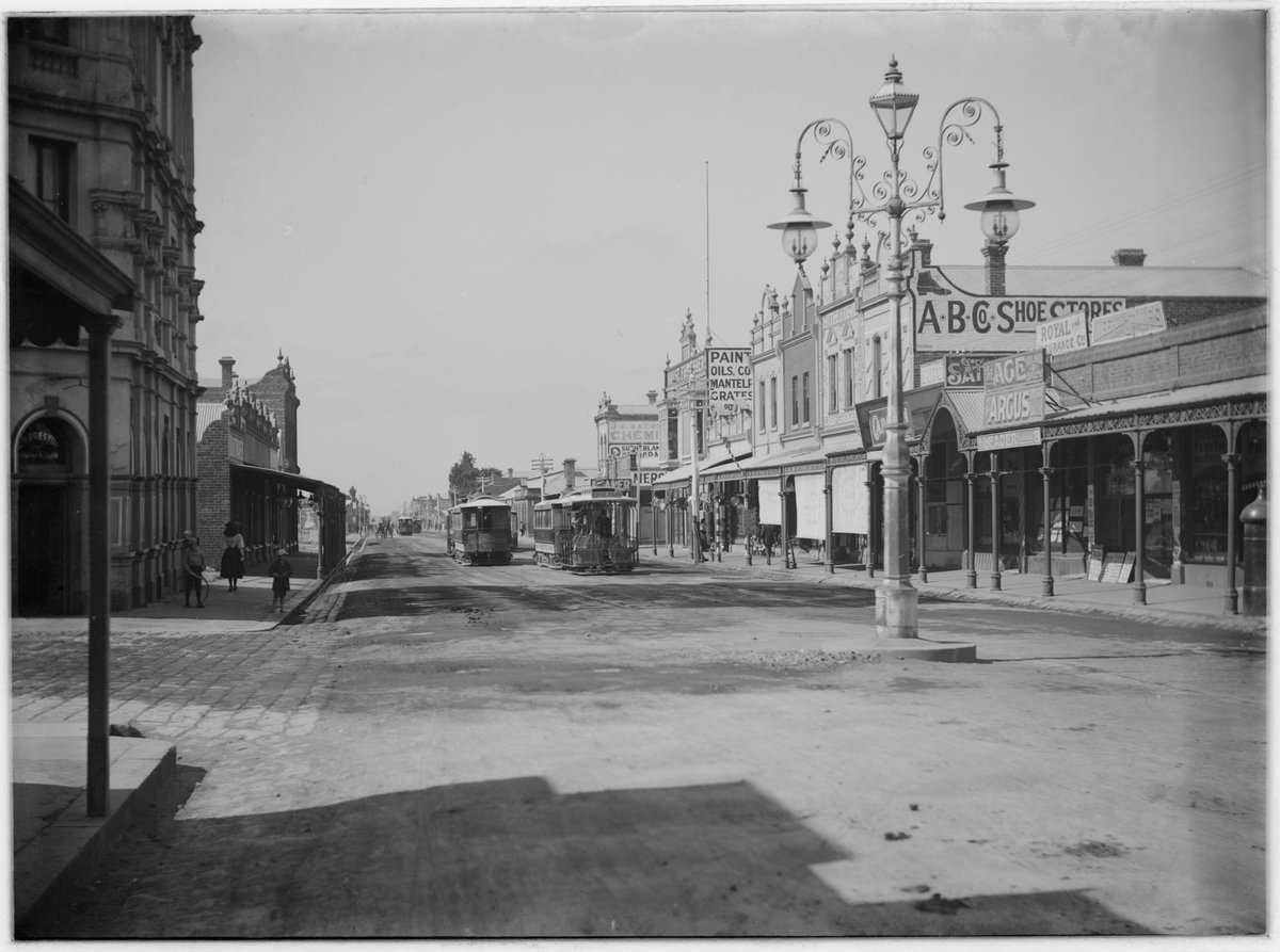 Cable tram terminus at Moreland Road, Brunswick (c. 1900)