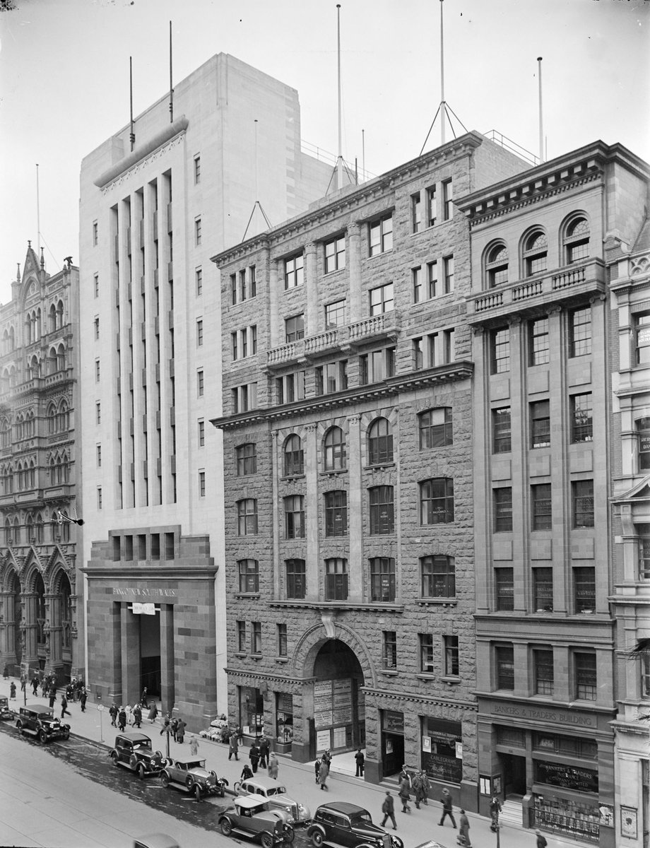 "Gothic Bank, Bank of New South Wales and the Bankers & Traders Building, Collins St., Melbourne", Melbourne City (1935?)