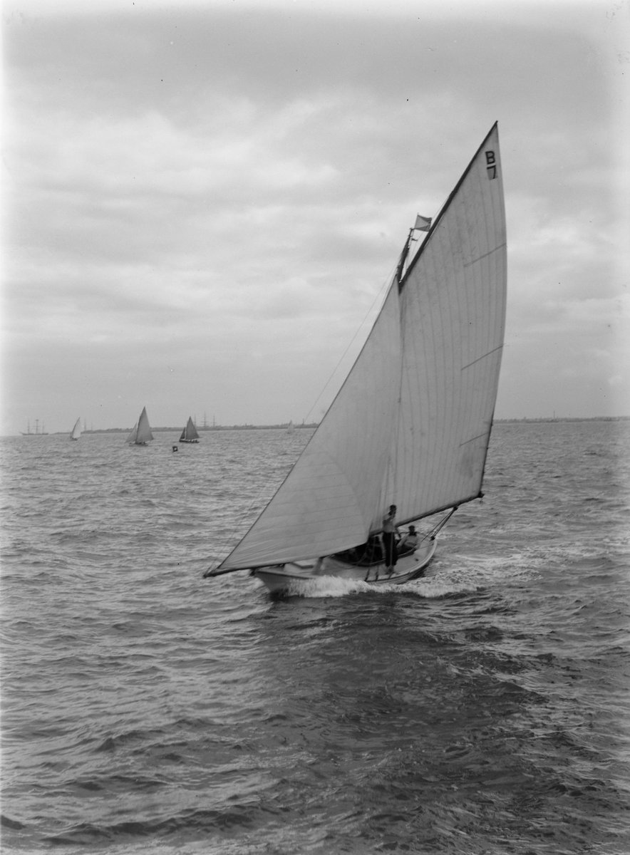 "Ada" [yacht] St. Kilda, St Kilda (1901)