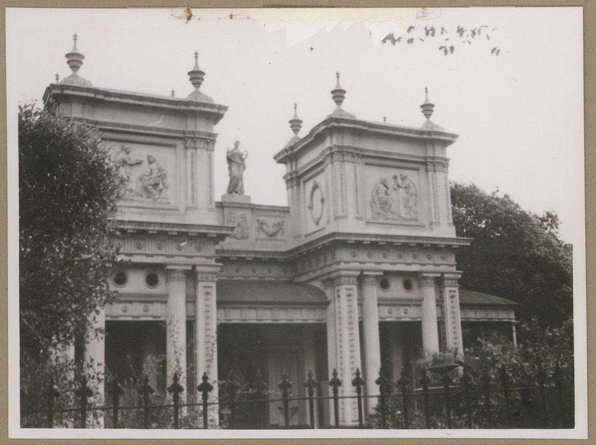Rathgael, St. Kilda Road Vic, Melbourne City (1949)