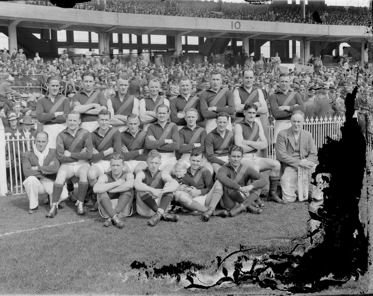 Richmond ? Football Team in front of a grandstand (1920–50)