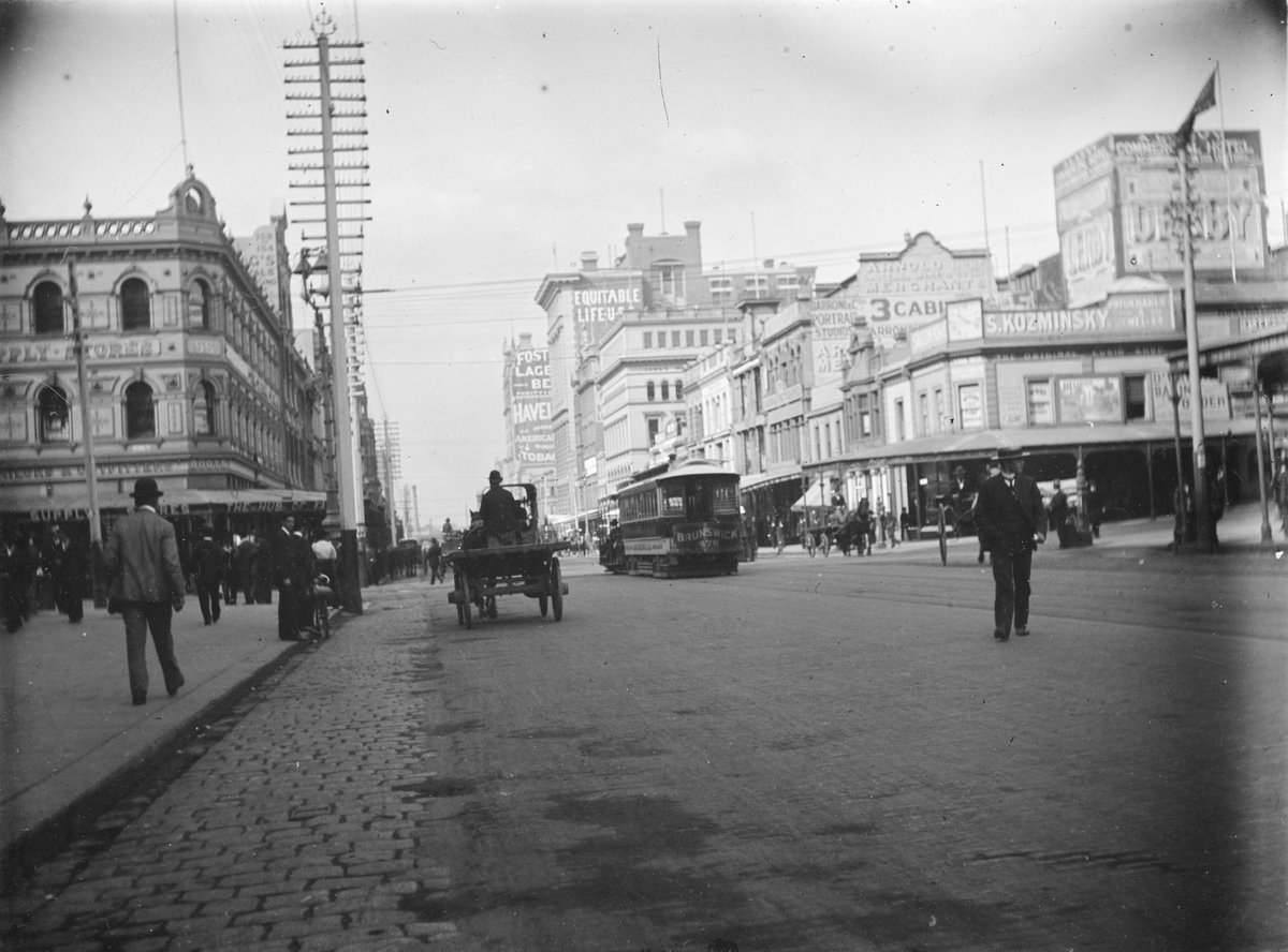 Elizabeth and Bourke Street corner, looking South showing Kozminsky's jewellers on the corner, Melbourne City (c. 1910)