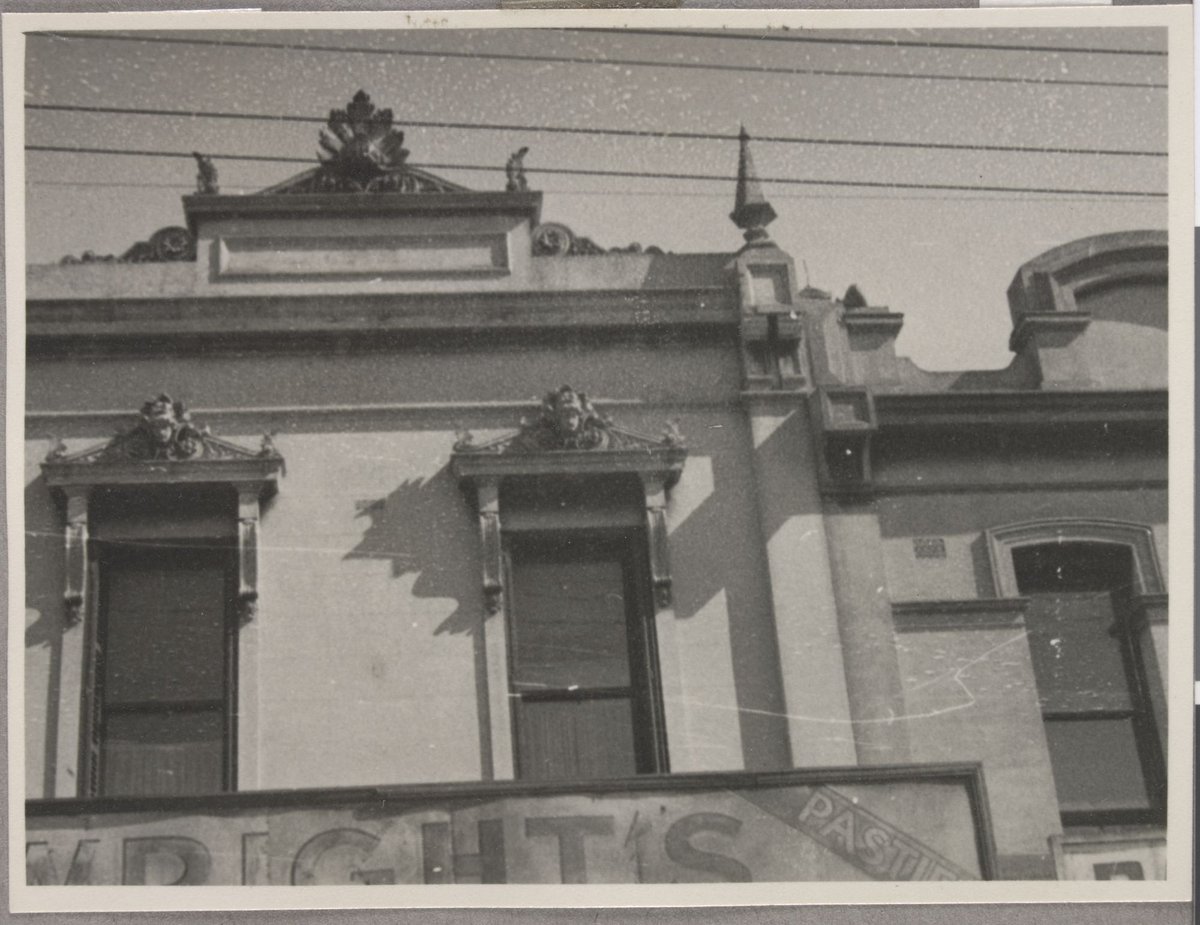 First floor of shop, 122 Bridge Road, Richmond [Vic.] (c. 1949)