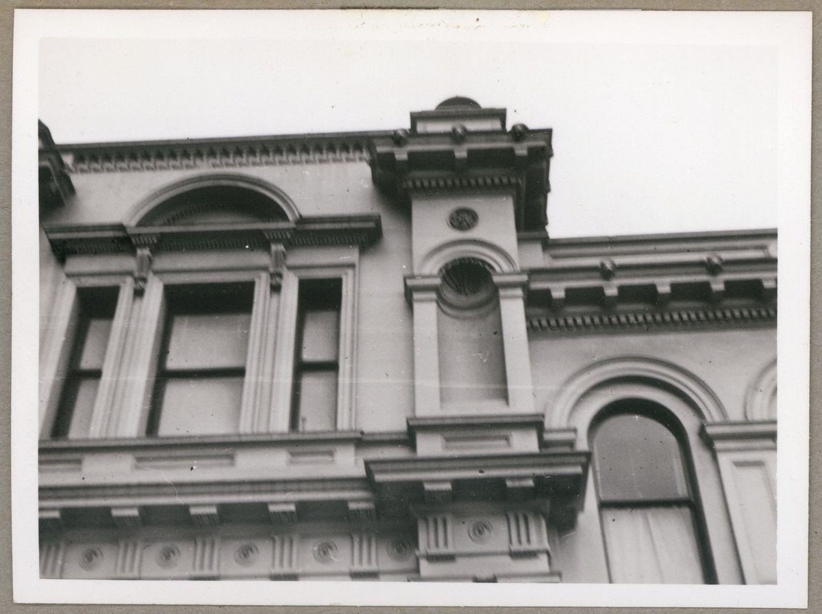Western Market buildings, cnr of Flinders Lane and William Street Melbourne, Vic, Melbourne City (1949)