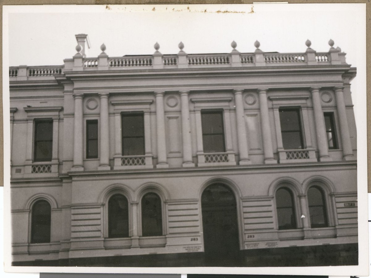 Former Titles office, Queen Street, Melbourne, Vic, Melbourne City (1949)